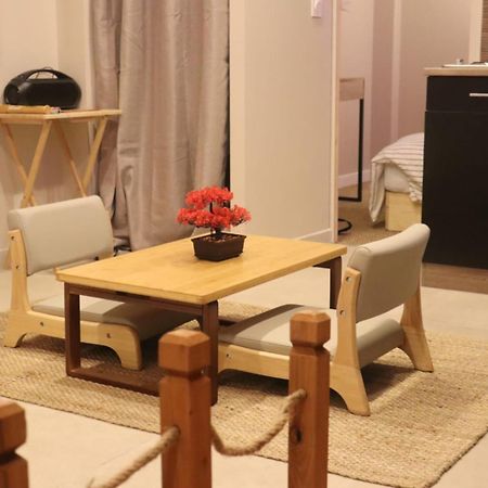 Loveroom Japon Avec Balneotherapie ตูลง ภายนอก รูปภาพ