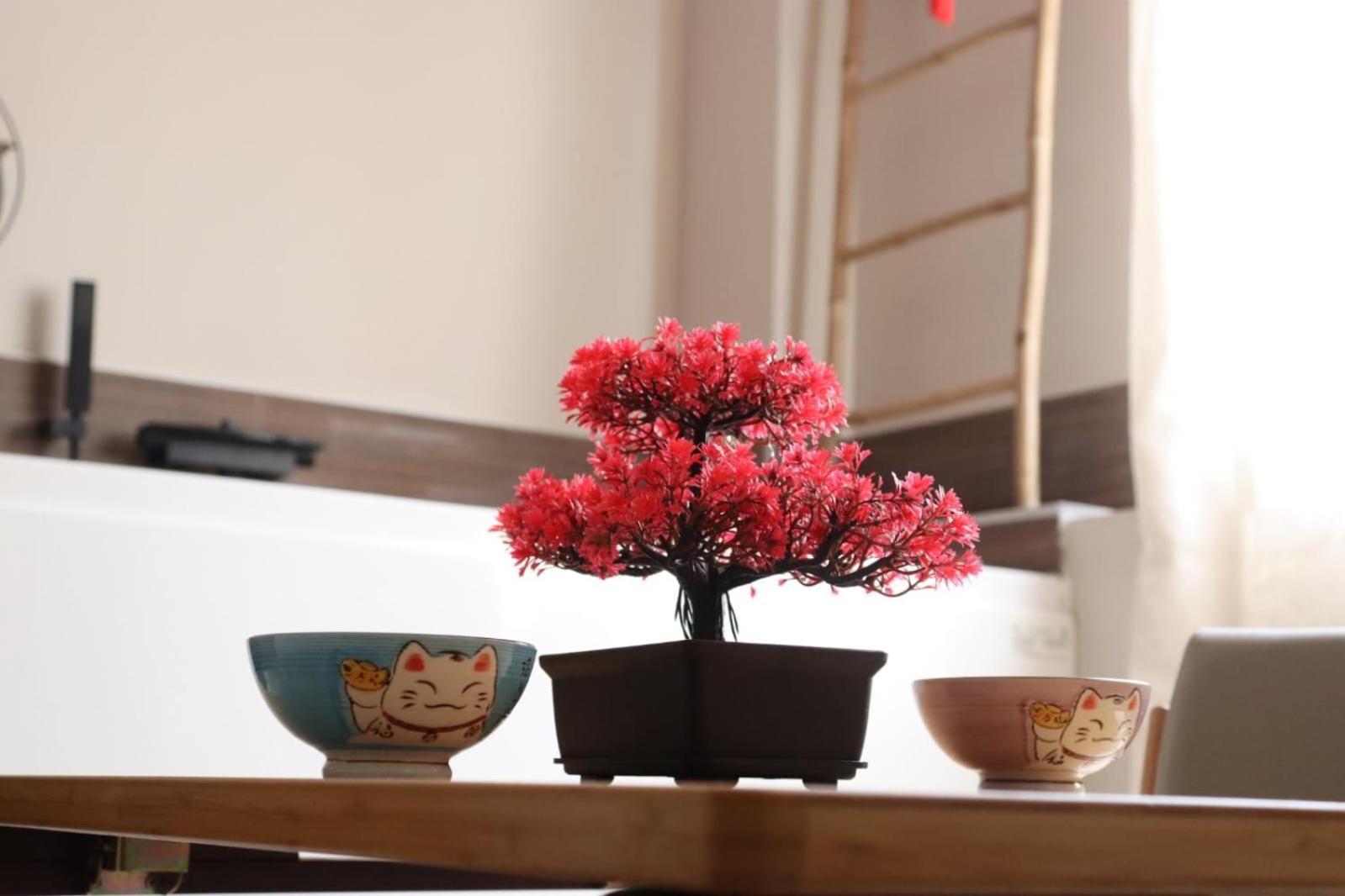 Loveroom Japon Avec Balneotherapie ตูลง ภายนอก รูปภาพ
