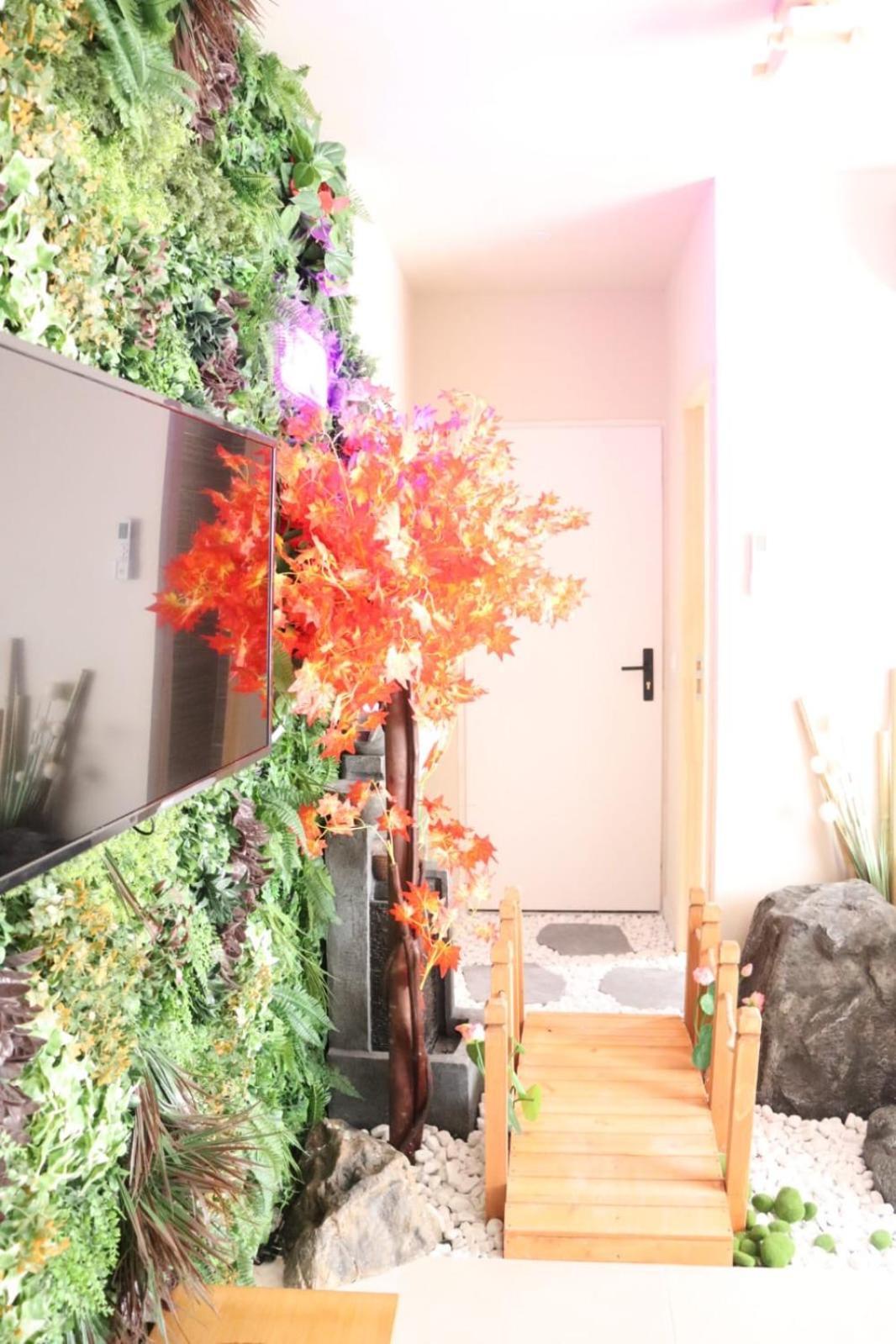 Loveroom Japon Avec Balneotherapie ตูลง ภายนอก รูปภาพ